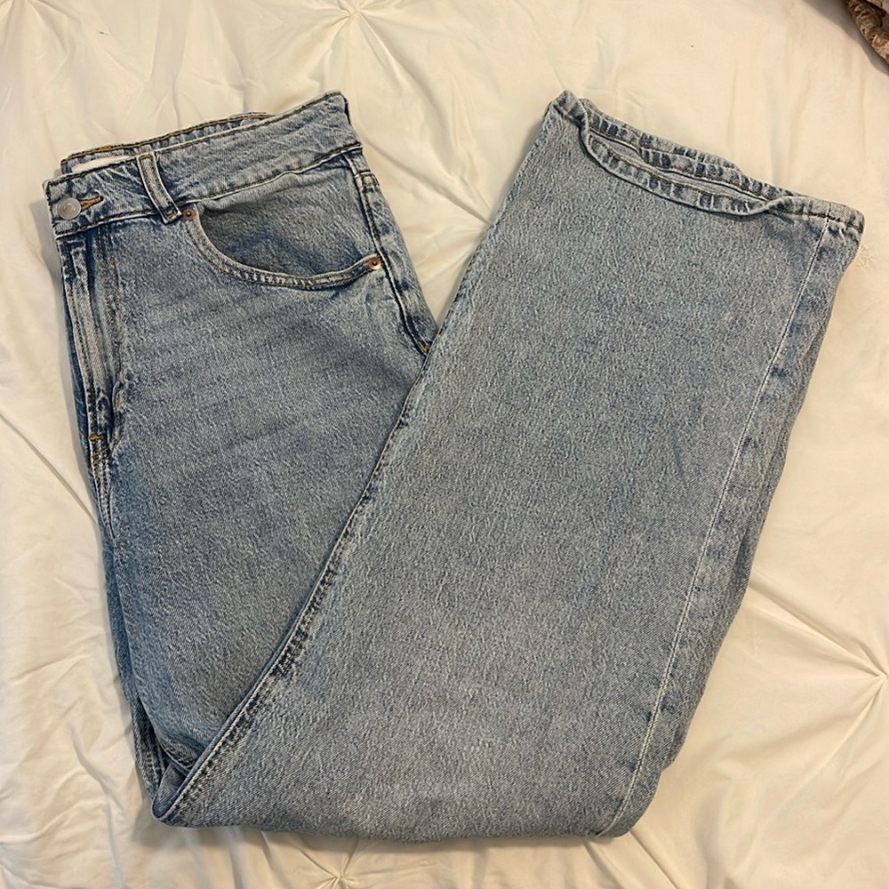 ❌ S O L D ❌ H&M Vintage High Rise Denim